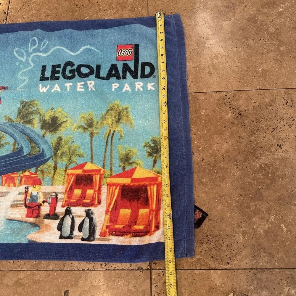 VTG Y2K Legoland Water Park Beach Towel Multicolor LEGO Slides Penguin 28x51 Kid